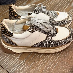 Madewell Women's Sneakers in White and Black with Tan Accents